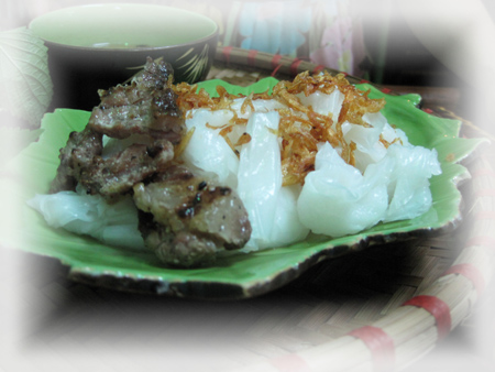 bánh cuốn chả phủ lý